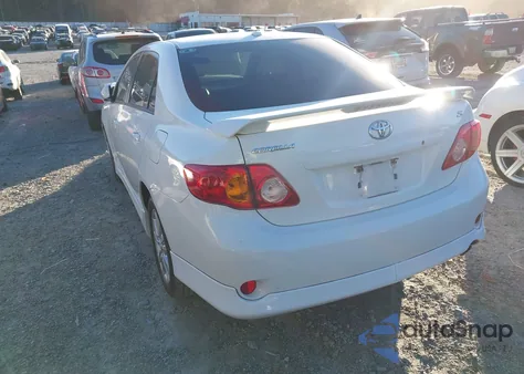 2010 Toyota Corolla S z USA, uszkodzony, nr VIN 2T1BU4EE5AC454728